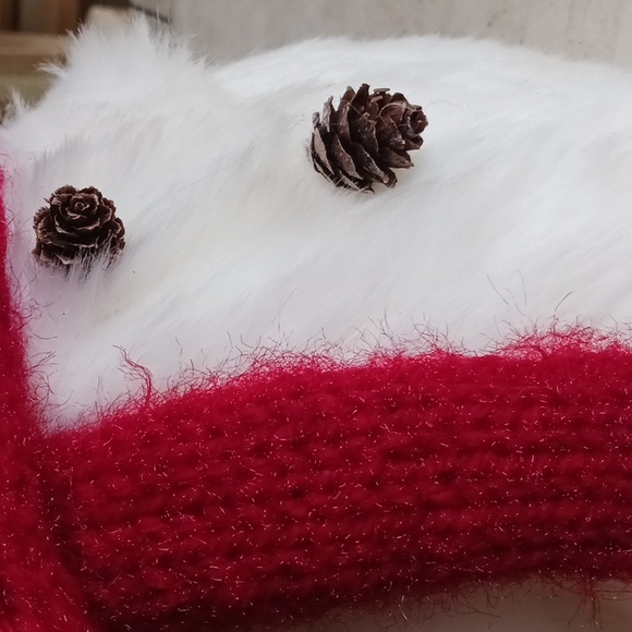 Snowman/large 18" Tall,white faux fur covering,  New..Valeri/Qvc - Picture 4 of 14